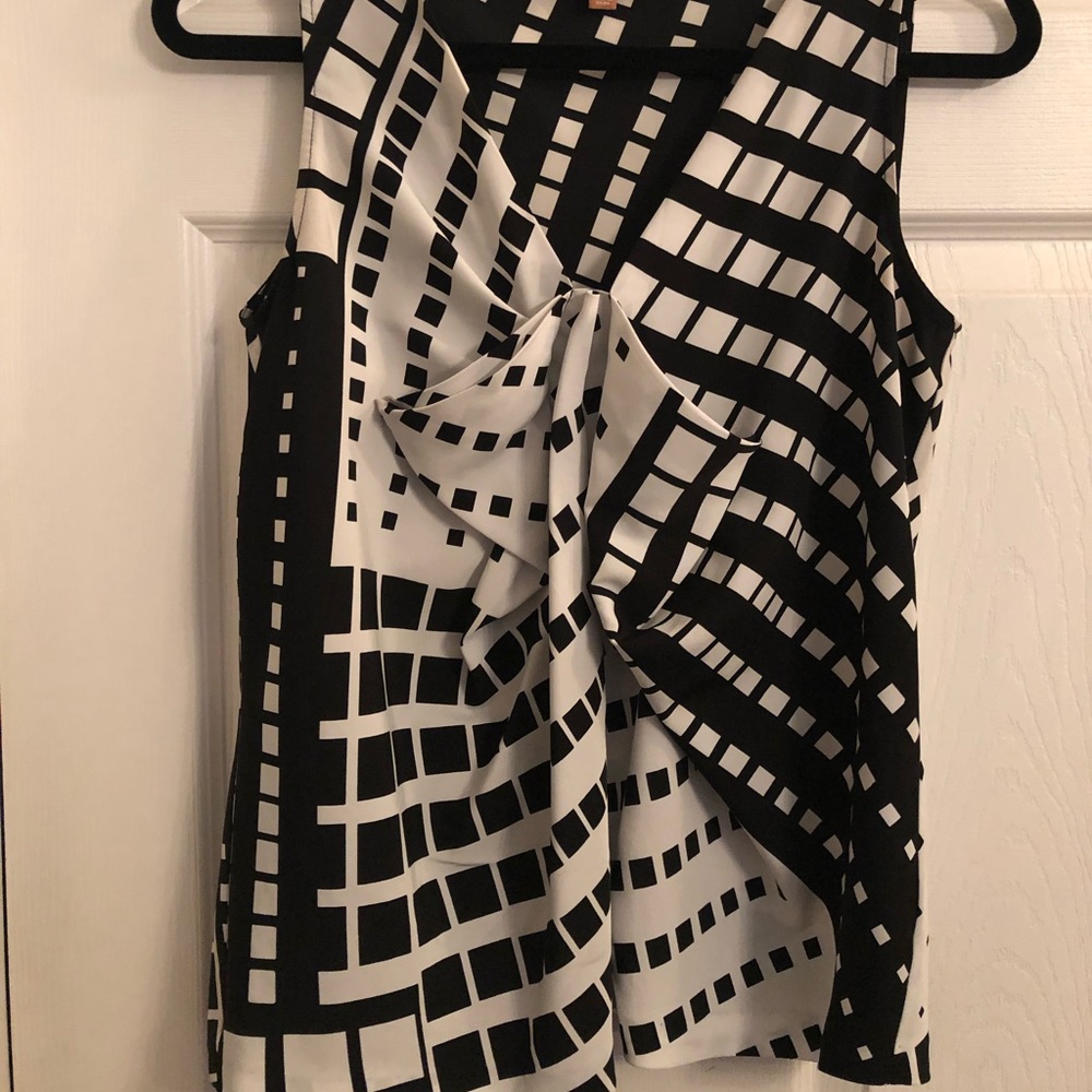 Ellen Tracy Sleeveless Blouse